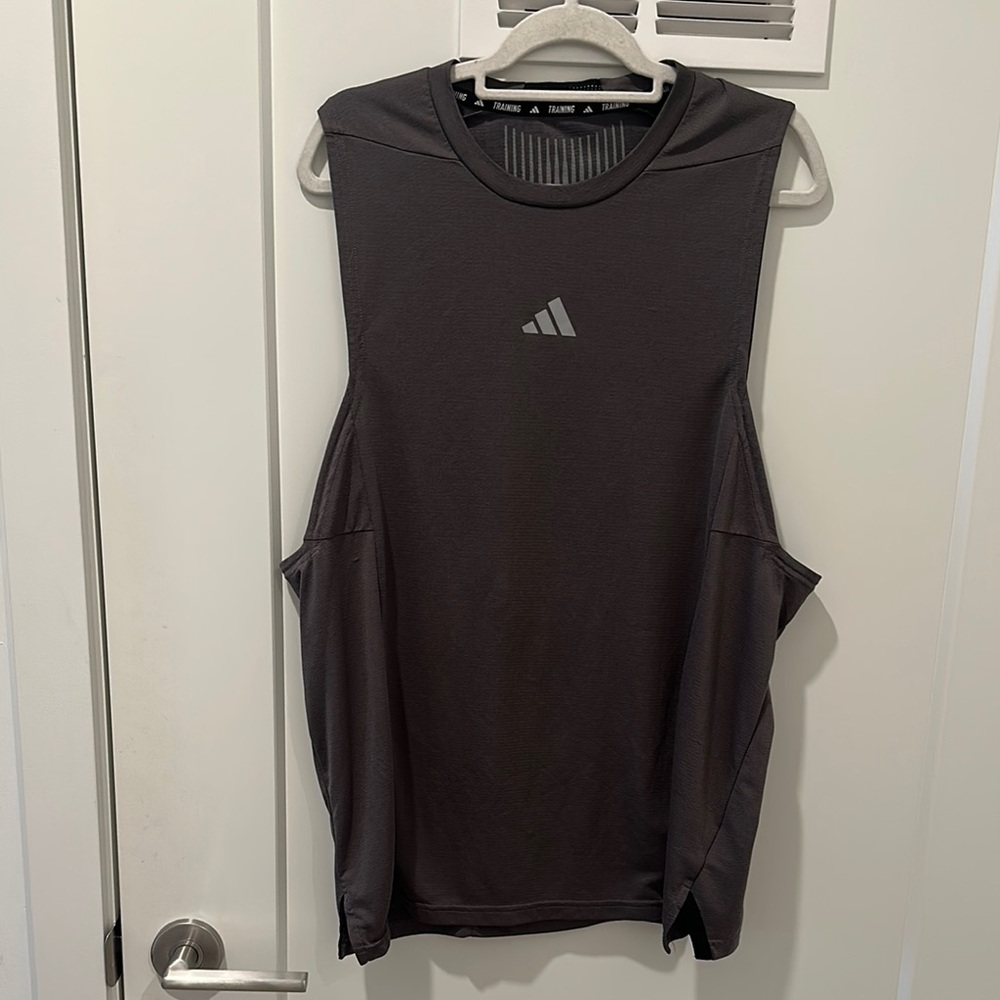 Adidas Men’s Sleeveless Active Tank